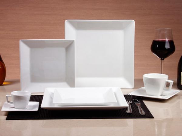 Tudo sobre 'Aparelho de Jantar 42 Peças Porcelana - Oxford Porcelanas Quartier White'