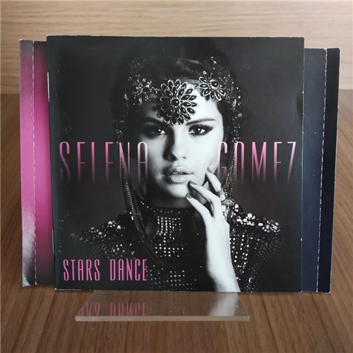 Apenas Encarte Selena Gomez : Stars Dance