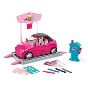 Barbie Real - Salão do Automóvel