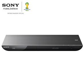 Blu-Ray Player 3D Sony BDP-S490 com Conexão à Internet*, Cabo HDMI e Entrada USB