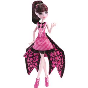 Boneca Monster High Mattel Draculaura Transformação