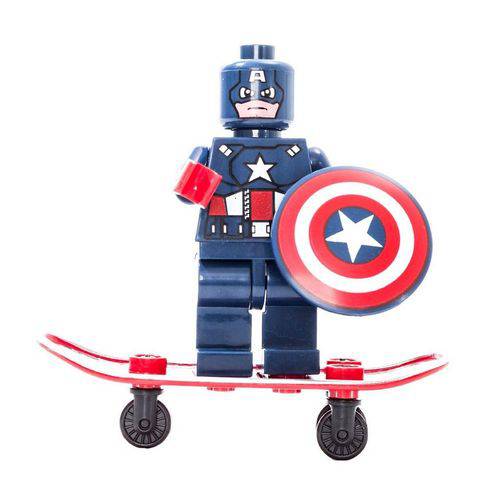 Tudo sobre 'Boneco Lego Marvel Capitão América com Skate e Acessórios'