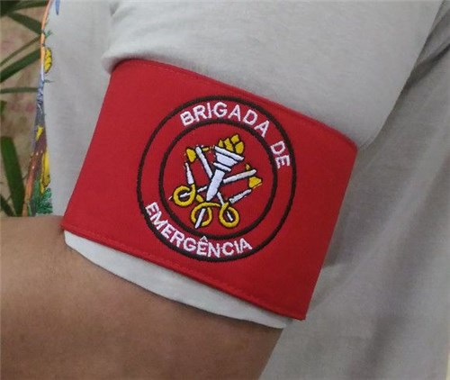 Braçadeira de Brim, Modelo Brigada de Emergência, Bordada em Cores - Conexão