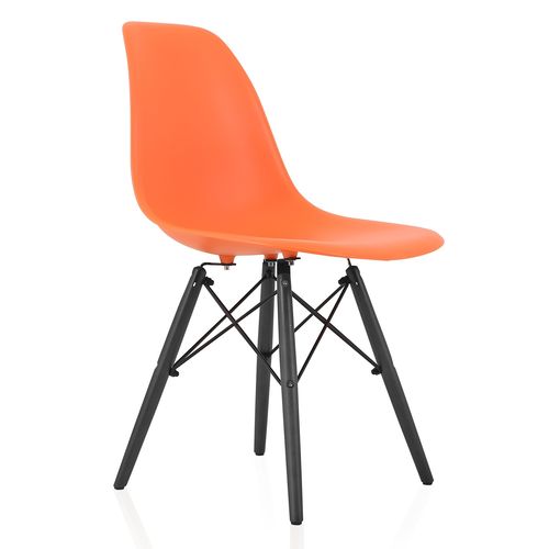 Cadeira Design Eiffel Assento Laranja Base de Madeira Preto