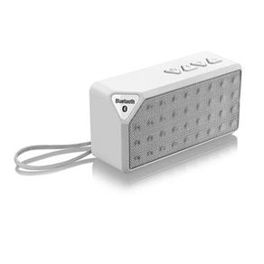 Caixa de Som Portátil Branca com Bluetooth 8W Multilaser - Sp176