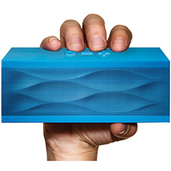Tudo sobre 'Caixa de Som Portátil Jambox By Jawbone JBE02BR Bluetooth Micro USB - Azul'