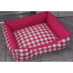 Cama Quadrada para Cachorro e Gato Rosa Chiclete - Tecido Tamanho M 60 X 50