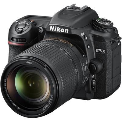 Camera Digital DSLR Nikon D7500 Lente de 18-140mm