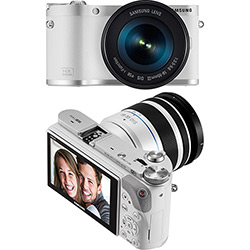 Câmera Digital Semi-Profissional Samsung Smart NX300M 20.3MP Branca