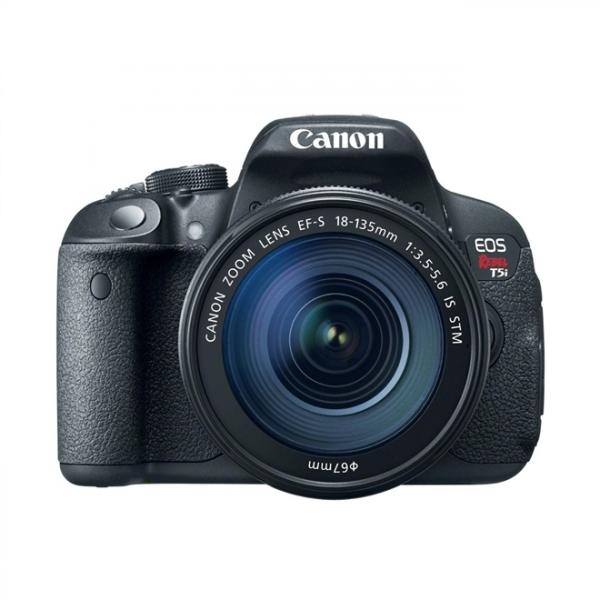 Câmera Digital SLR Canon Rebel T5i - 18MP / Full HD / Lente 18-135mm / LCD 3.0
