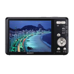 Câmera Digital Sony Cyber-Shot DSC W690 Preta 16.1MP 8GB Zoom Óptico de 5x LCD 3.0`` Foto Panorâmica 360º Filma HD Lentes Sony G Bateria Recarregável