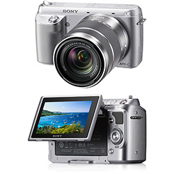 Câmera Digital Sony NEX-F3S 16.1 MP com Lente Intercambiável 18-55mm Prata