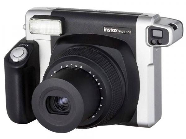 Câmera Instantânea Fujifilm Instax Wide 300 - Preto e Prata Flash Automático