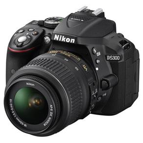 Câmera Nikon D5300 com Lente AF-P DX Kit 18-55mm VR
