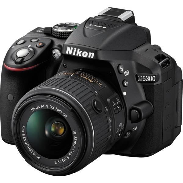 Câmera Nikon DSLR D5300 com Lente 18-55mm