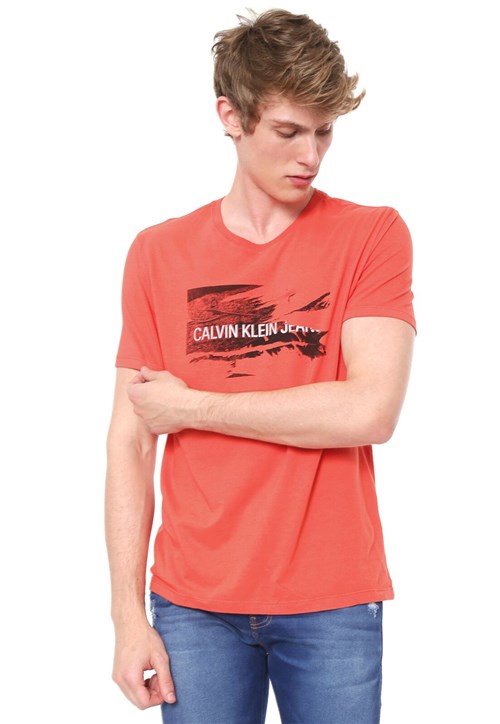 Camiseta Calvin Klein Jeans Rasgado Vermelha