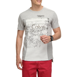 Camiseta Calvin Klein Jeans Recorte e Estampa