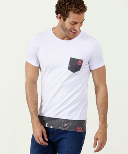 Camiseta Masculina Bolso Manga Curta Rock & Soda