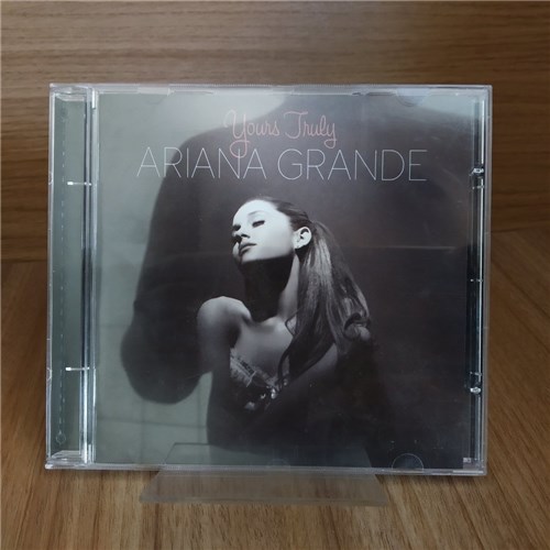Cd Ariana Grande : Yours Truly