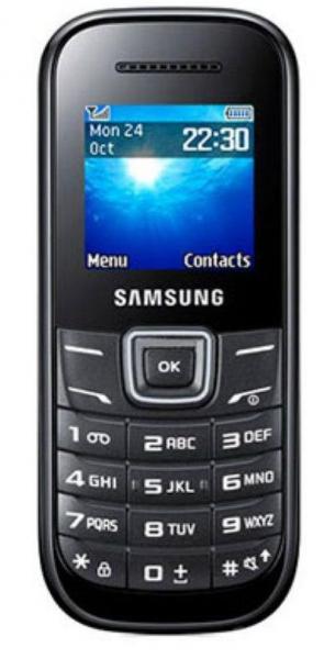 Celular Samsung E1205 - 8MB - Preto