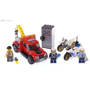 City - Caminhão Reboque em Dificuldades - Lego 60137 Lego