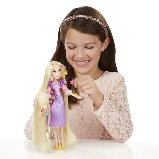 Tudo sobre 'Disney Boneca Rapunzel Lindos Vestidos - Hasbro'