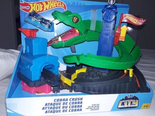 Hot Wheels Conjunto Ataque de Cobra City - Mattel