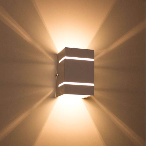 Arandela Branca + LED 5W 3000K 110V Luminária Externa Parede Muro 2 Focos Frisos Fachos St327 - Starlumen