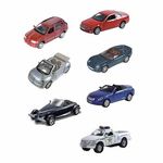 Kit com 7 Miniaturas Carros de Metal Modernos e Antigos da Maisto