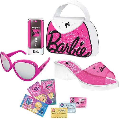 Tudo sobre 'Kit Fabuloso de Moda da Barbie Intek'