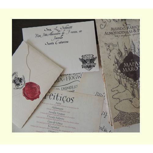 Tudo sobre 'Kit Harry Potter – Convocação - com Carta + Mapa + Bilhete + Lista de Feitiços'