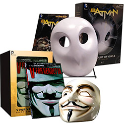 Kit Livro Batman: The Court Of Owls Mask And Book Set + Box Set: V For Vendeta - Deluxe Collector