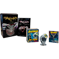 Kit Livros - Batman Death Of The Family + Batman Bat Signal Mini Kit ( 2 Volumes)
