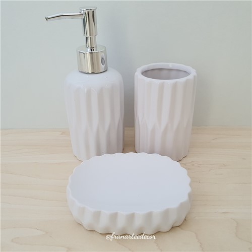 Kit para Banheiro em Cerâmica Branco Curved Waves