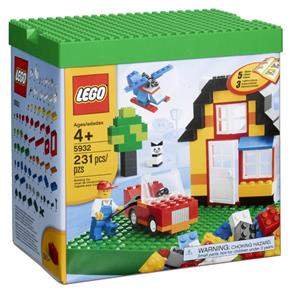Tudo sobre 'LEGO Bricks & More - Meu Primeiro Conjunto - 5932'