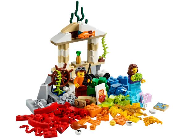 Tudo sobre 'LEGO Building Bigger Thinking Diversão do Futuro - 295 Peças 10403'