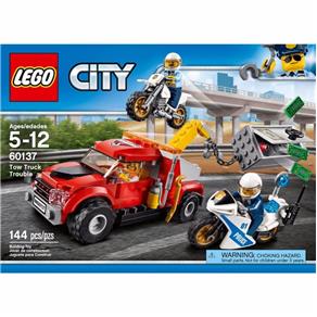 Lego City - Caminhão de Reboque em Dificuldades