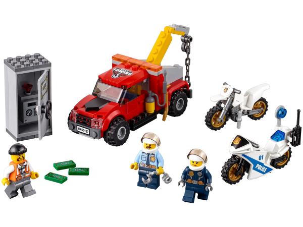 LEGO City Caminhão Reboque em Dificuldades - 144 Peças 60137