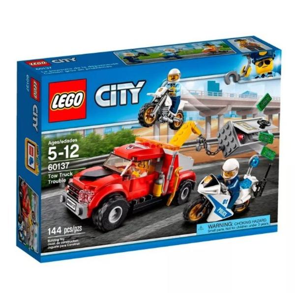 Lego City - Caminhão Reboque em Dificuldades 60137