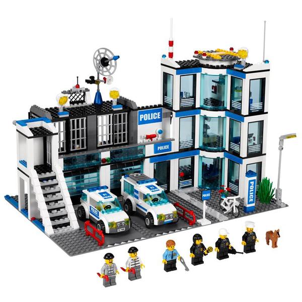LEGO City - Delegacia de Polícia - 7498