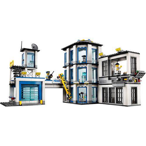 Tudo sobre 'Lego City - Esquadra de Polícia'