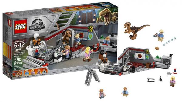 Lego Jurassic World - Perseguição de Raptor no Parque - 75932