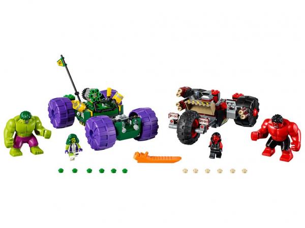 LEGO Marvel Super Heroes Hulk Contra Hulk Vermelho - 375 Peças 76078