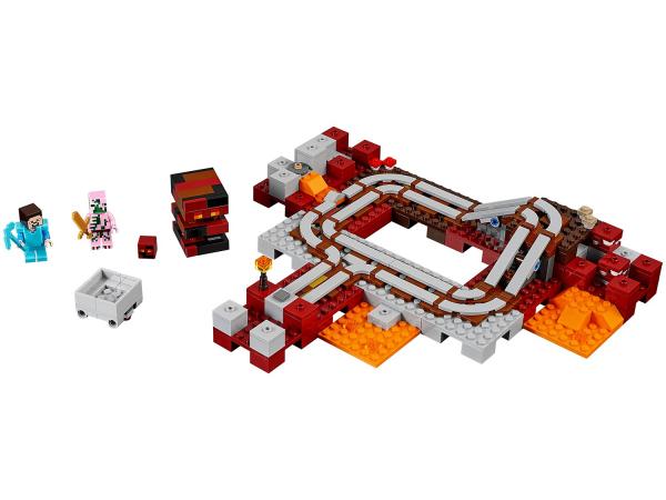 LEGO Minecraft a Ferrovia de Nether 387 Peças - 21130