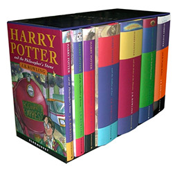 Tudo sobre 'Livro - The Complete Harry Potter Collection Classic Hardcover Boxed Set'