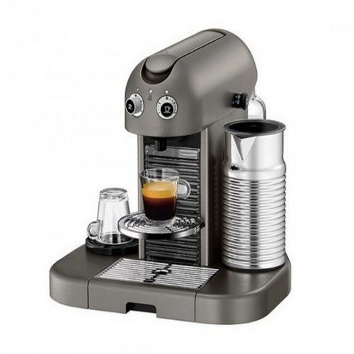 Máquina de Café Nespresso Gran Maestria 110V Titanium com Aeroccino