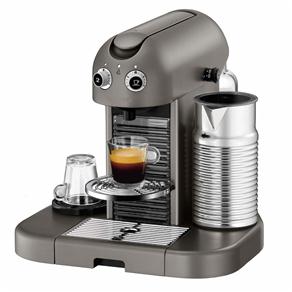 Máquina de Café Nespresso Gran Maestria Titanium C520 - 110V