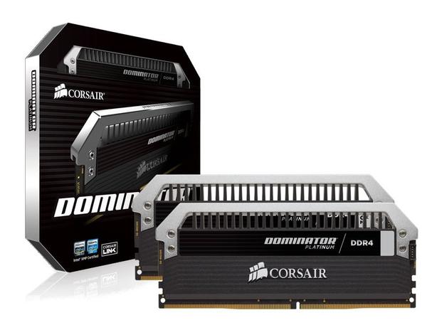 Memoria Desktop Gamer DDR4 Corsair CMD16GX4M2B3000C15 16GB KIT(2X8GB) 3000MHZ DIMM CL15 Dominator