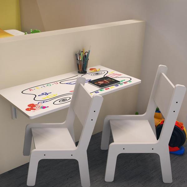Mesa de Estudo Infantil Kids Dobrável com 02 Cadeiras - Lymdecor