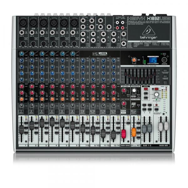 Mesa de Som Behringer Xenyx X1832USB de 14 Canais com Efeito